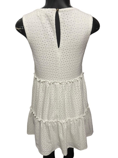 Small Speechless Womens Sleeveless Pullover Shift Dress White Eyelet Lined