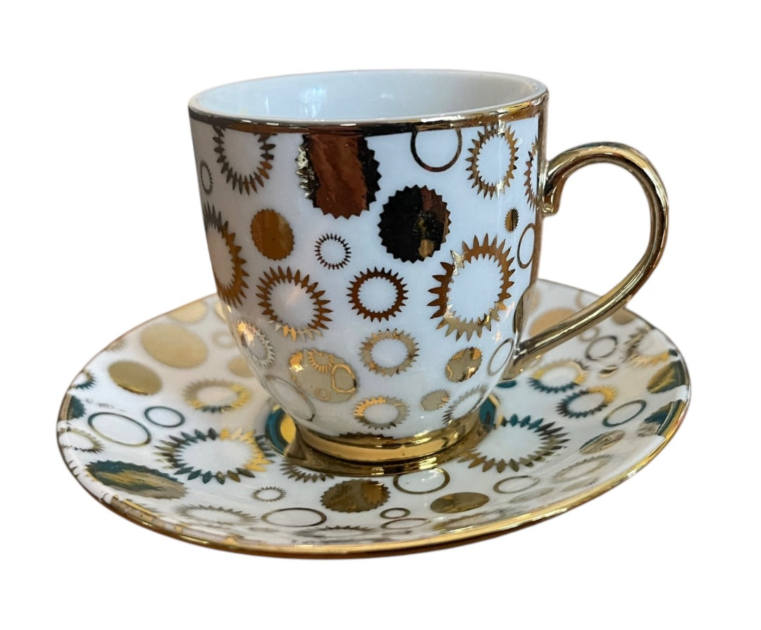 Extra Set of 4 Demitasse Cups and Saucers Set White Gold in Box