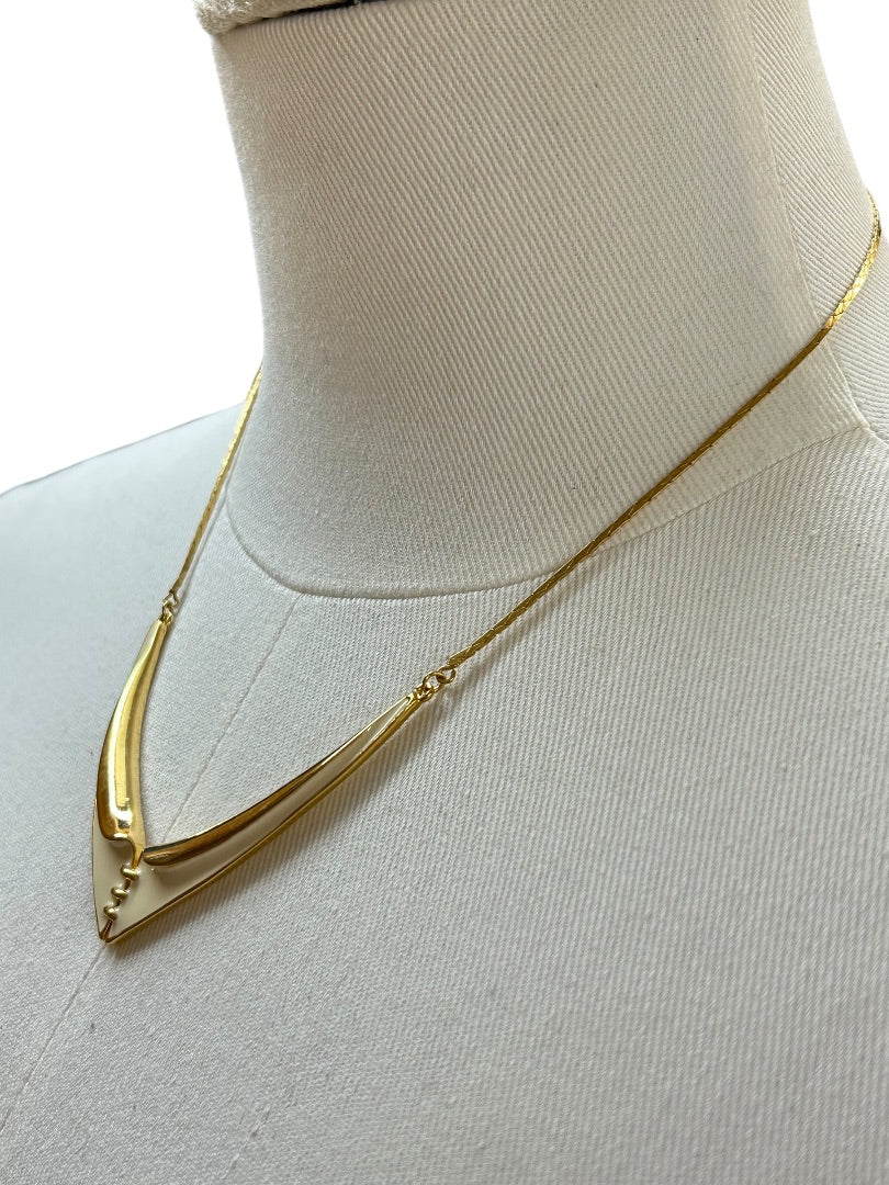 1980s Retro Goldtone Enameled Necklace V-Neck 17 Inch 8-9" Drop