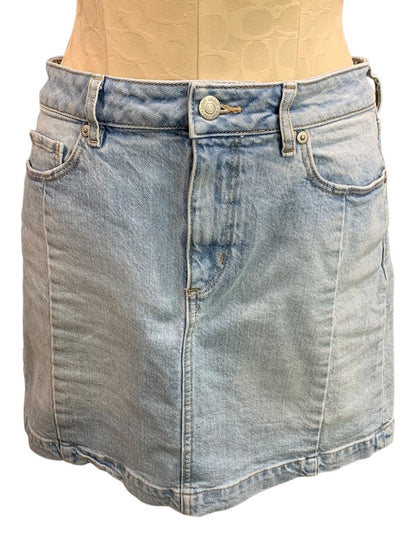 Size 4 Loft Jean Skirt Light Wash Denim 17 Inch Length