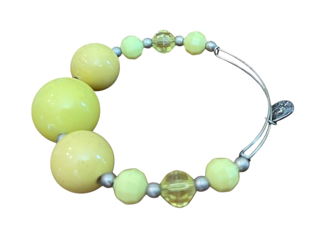 Expandable Wire Bracelet 2003 Beaded Silvertone Bracelet Yellow