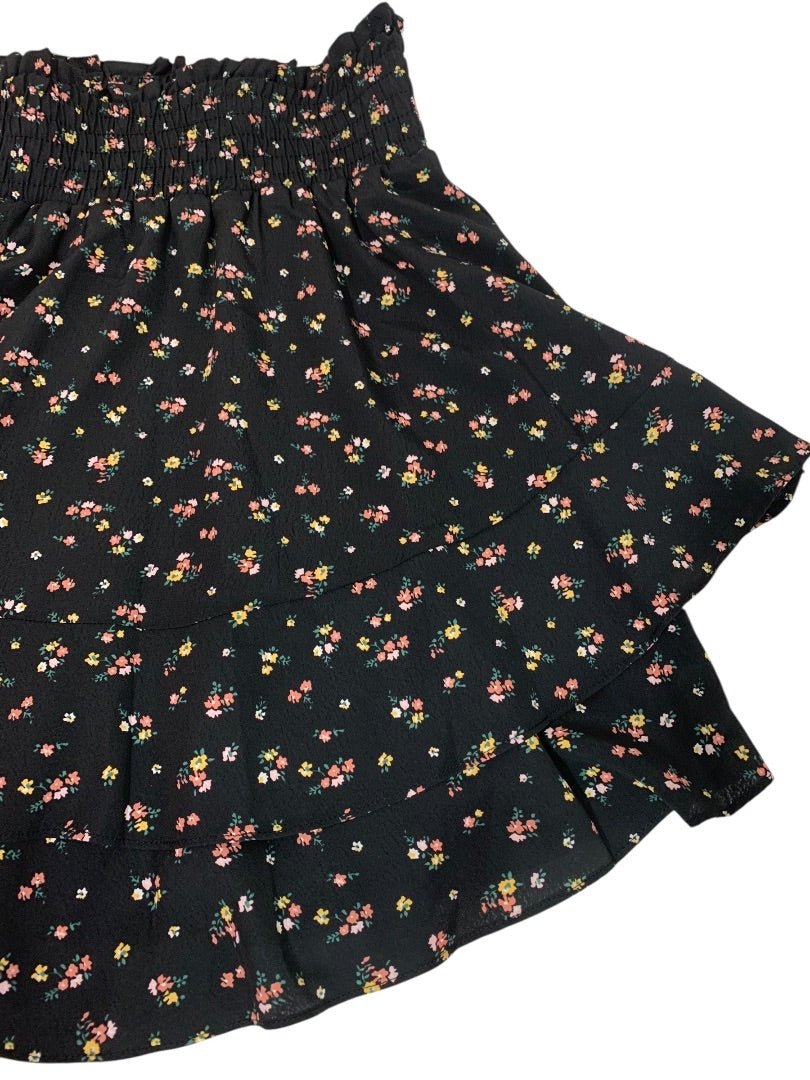 Medium Socialite Mini Skirt Black Floral Tiered Pull On