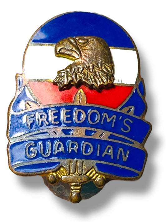 Original Vintage US Army Eagle Freedom's Guardian Lapel Pin L22 1"