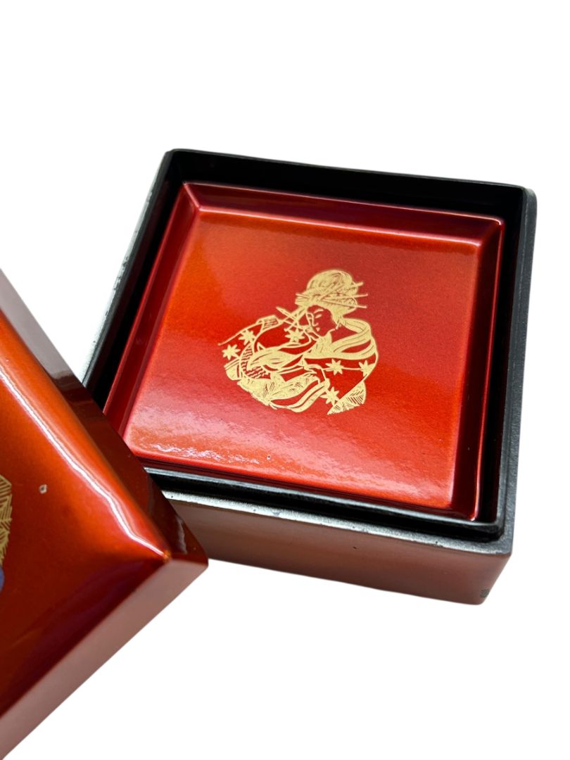 Japanese Lacquerware Box of 6 Coasters Geisha Design 2.8" Square