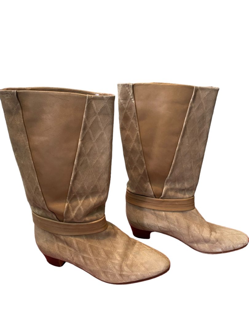 7.5 Cesare Piccini Tan Rustic Diamond Pattern Almond Toe Boots Leather
