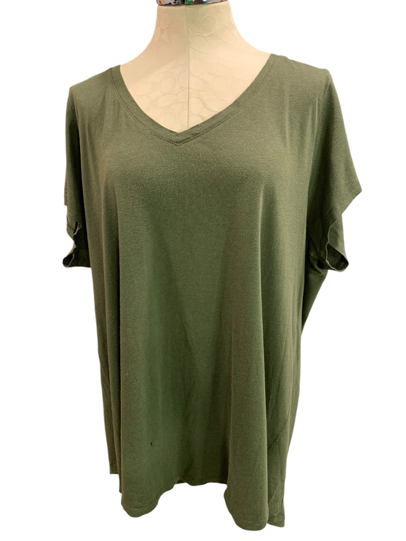 3X Torrid Green V-Neck Short Sleeve Womens Classic Fit Tshirt