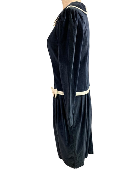 Medium Vintage 1960s Velvet Dress Navy Blue Ivory Box Trim