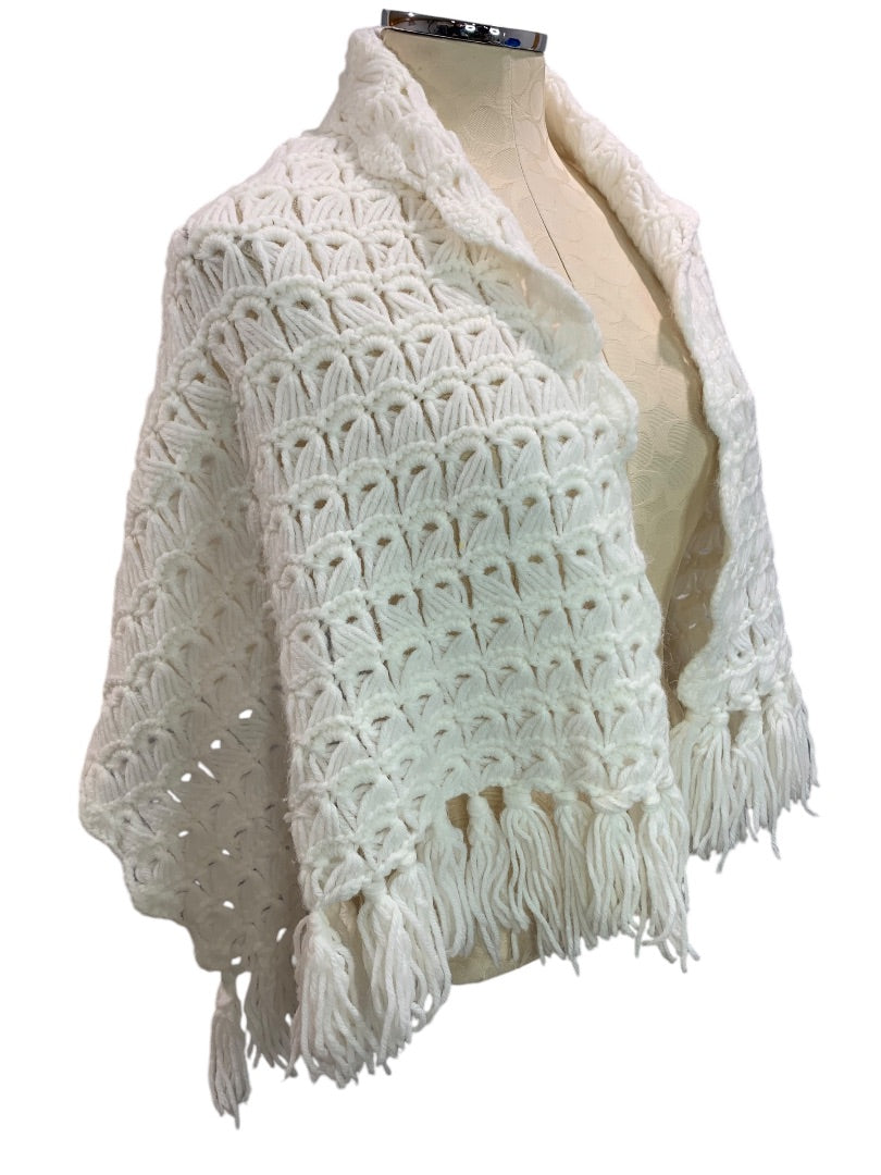 Vintage Crochet Shawl Tassels 18 x 50 Inches White
