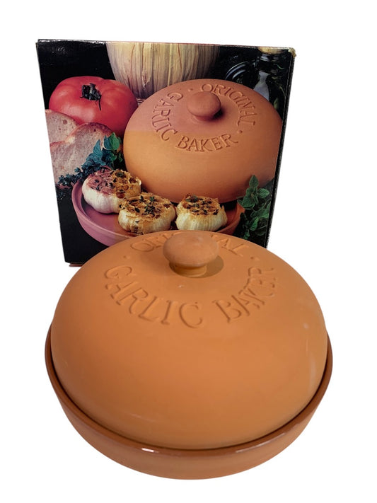 Boston Warehouse Terra Cotta Orignal Garlic Baker 4 Bulb Capacity with Box