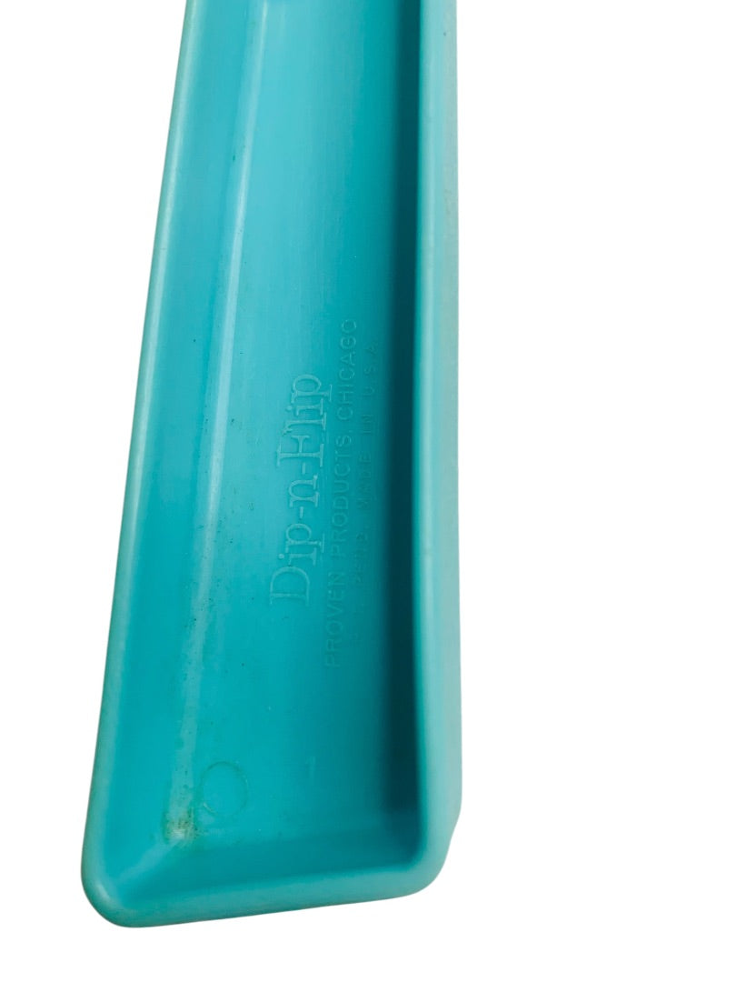 Vintage Dip-n-Flip Ice Cream Scoop Proven Products USA Plastic Aqua