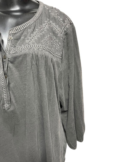 3X Lucky Brand 3/4 Sleeve Embroidered Womens Top Gray NWT