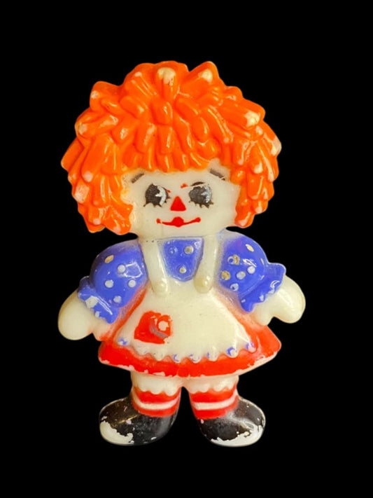 1970s Raggedy Ann Brooch Pin Bob Merrill Hallmark Hong Kong 2"