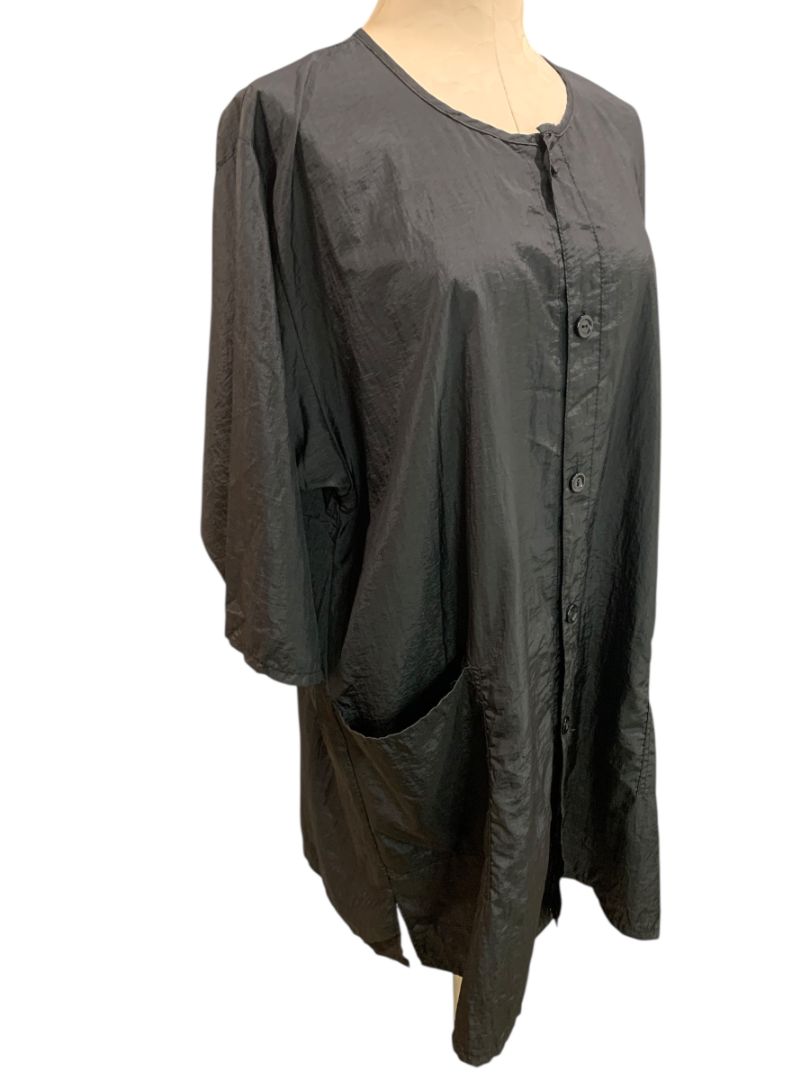 One Size Andre Hair Styling Smocck for Clients Button Up Black Style 9204