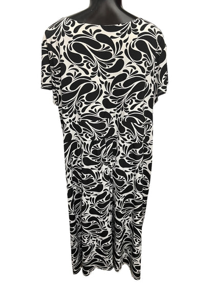 28W Merona Shore Sleeve Top Lined Long Dress Black & White