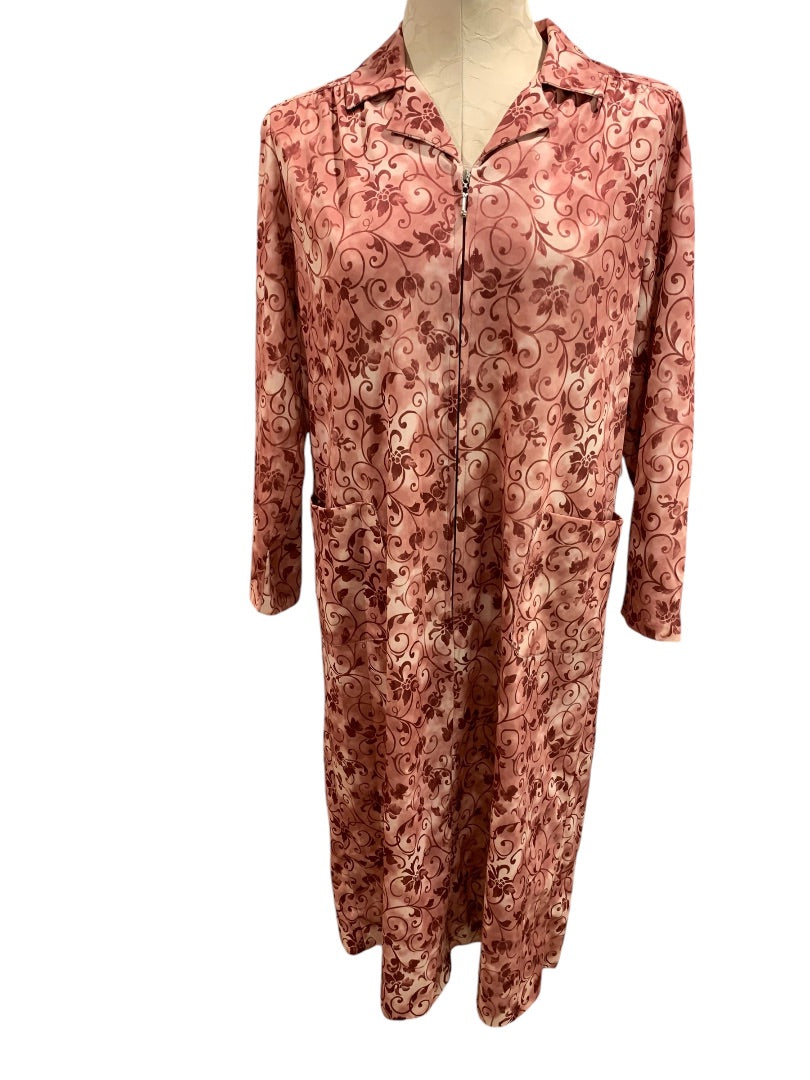 Large Leo-Danal Vintage 1970s Pink Zip Front House Dress Pockets Pullover Shoulder Pads