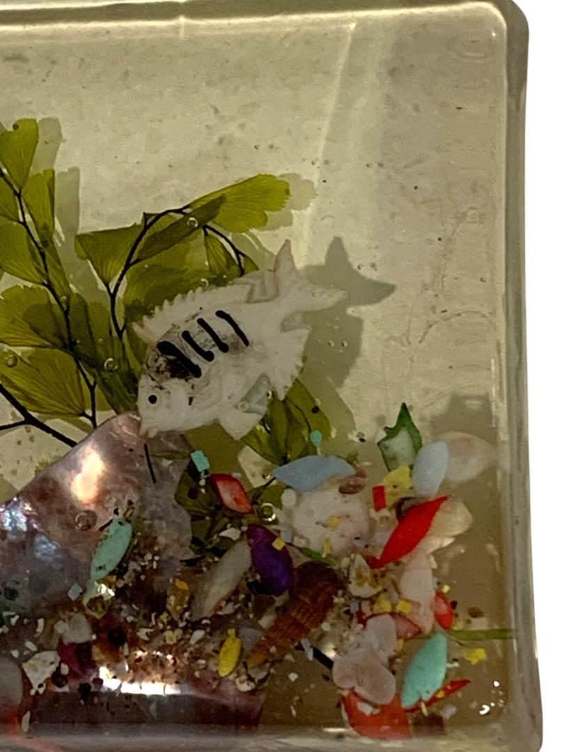 Vintage Lucite Fish Aquarium Paperweight Hanging Ornament 4.1 x 2.5"