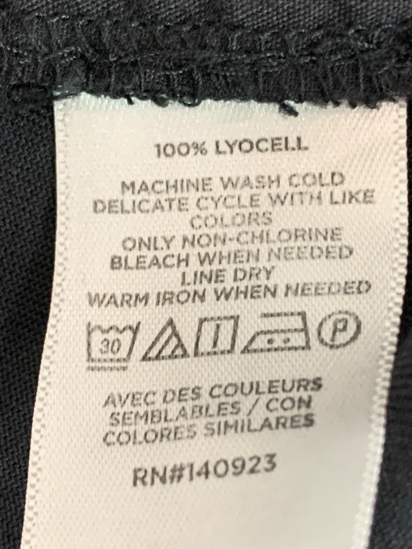 Size 4P Loft Petites Black Soft Skirt Pockets Elastic Waist Snap Zip