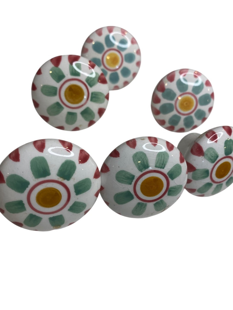 Set of 7 Ceramic Handpainted Drawer Knob Pulls Floral 39mm 1.5"