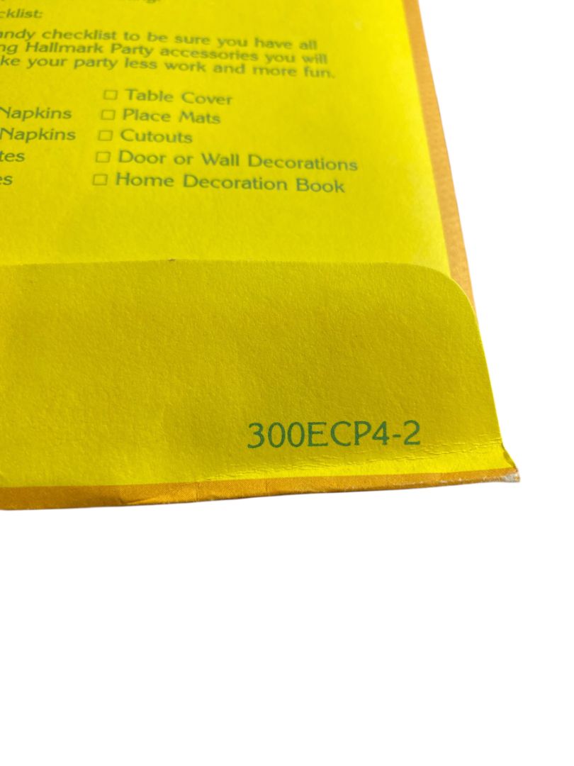 Vintage Hallmark Sunny Bunny Honeycomb Centerpiece 13" 300ECP4-2