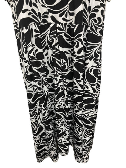 28W Merona Shore Sleeve Top Lined Long Dress Black & White