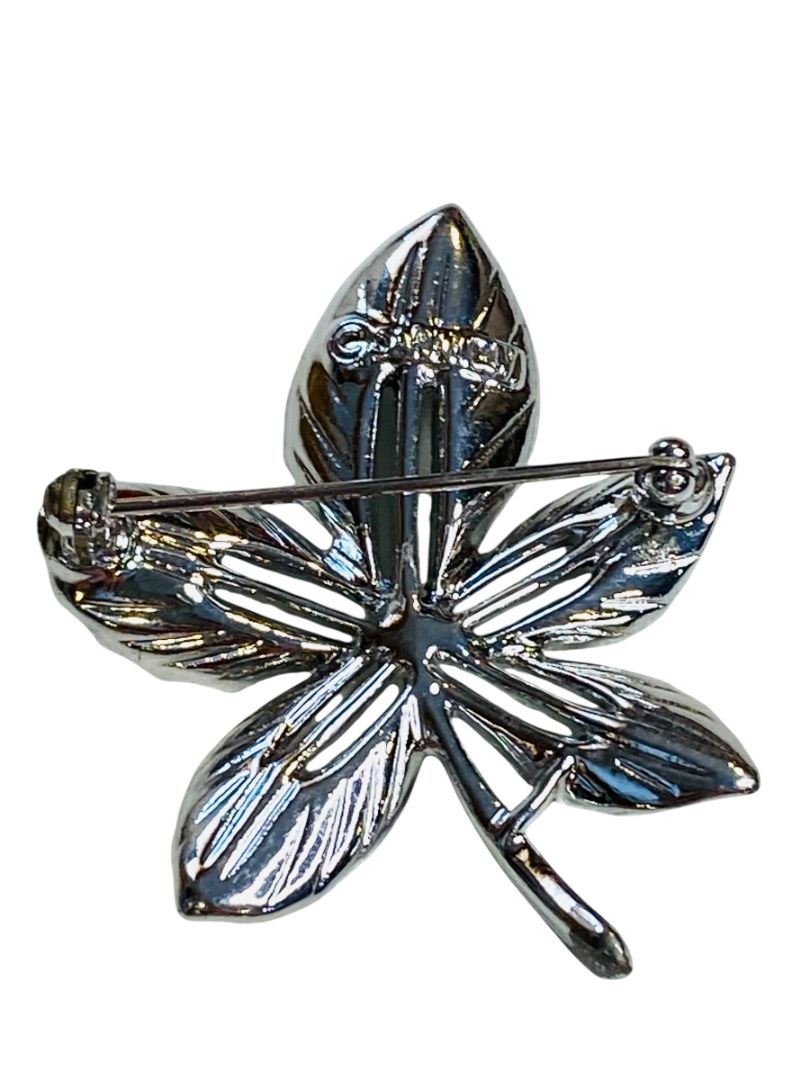 Vintage Signed Sarah Coventry Brooch Pin Silvertone Flower 2"