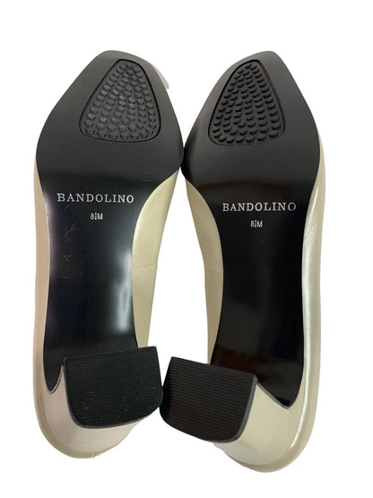 Size 8.5M Bandolino Womens Beige Pearlized 2.75" Heel Shoes Transpos3