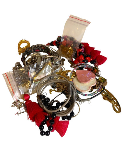 Lot F of Broken Scrap Assorted Jewelry Pieces Crafting Art 12.7 ounces