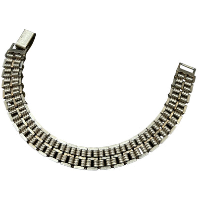 Vintage Faux Pearl Silvertone Bracelet Foldover Clasp 7 Inch