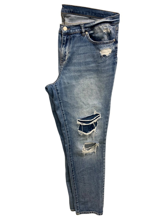 Size 14 NY&Co Womens Soho Boyfriend Jeans Stretched Distressed Tapered