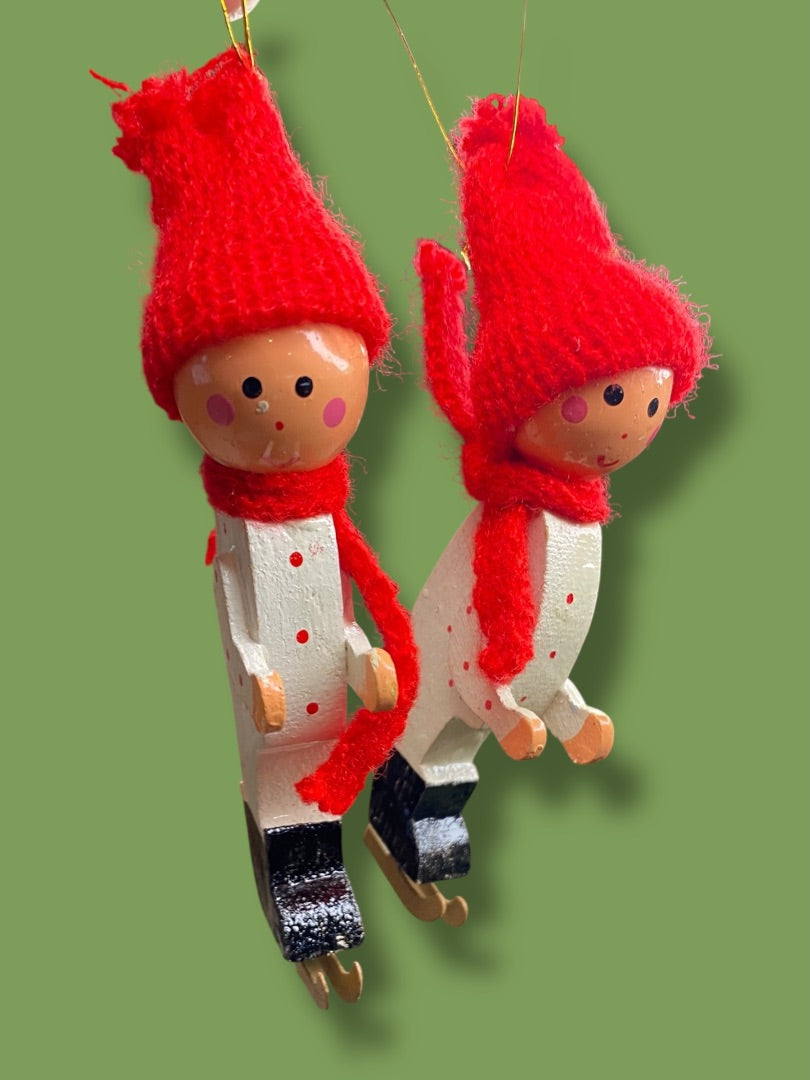 Vintage Wooden Christmas Holiday Ornaments Ice Skaters 3"