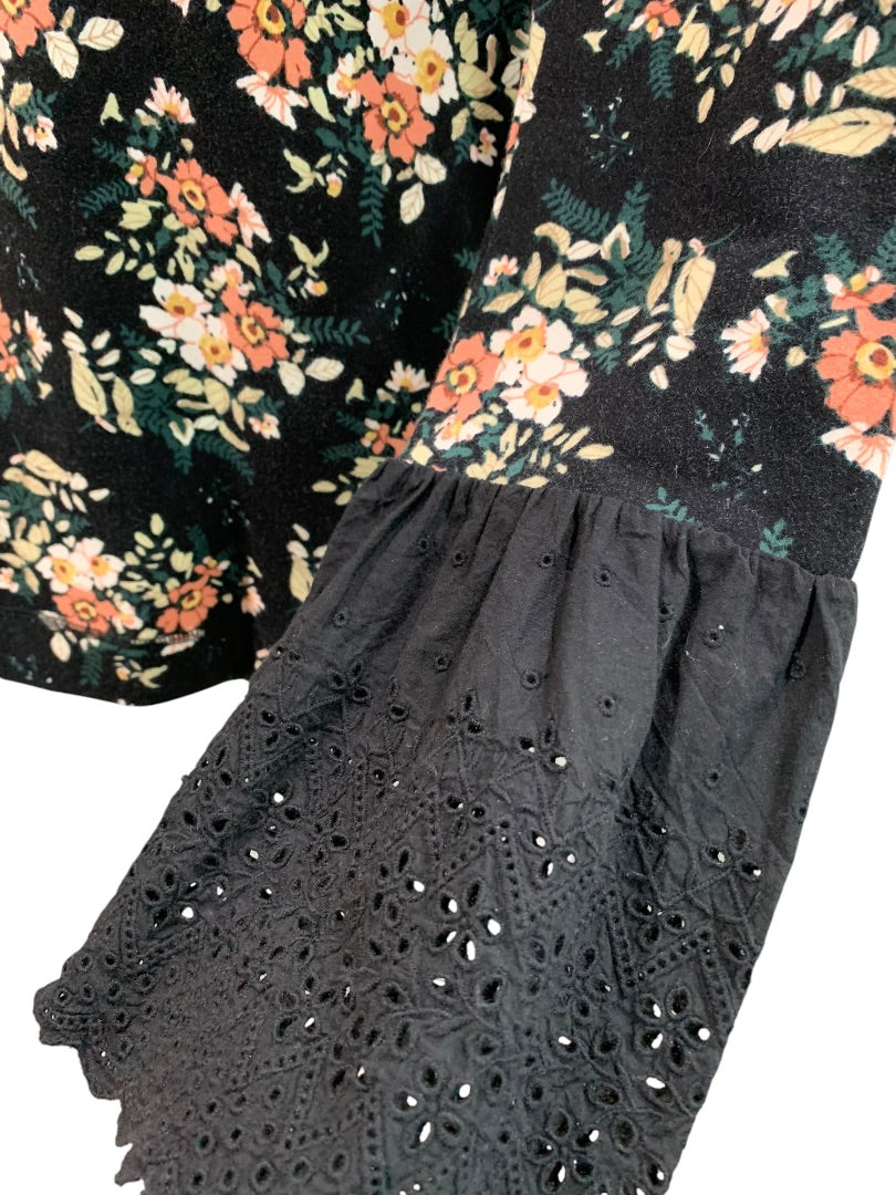 Medium Bobeau Womens Pullover Floral Shirt Eyelet Trim Sleeves