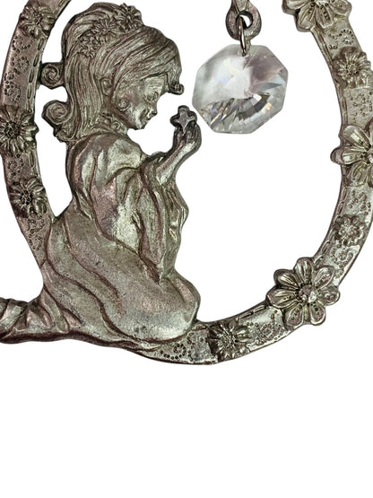 Spoontiques Pewter Ornament Suncatcher Prism Girl Praying #2384 3 Inch