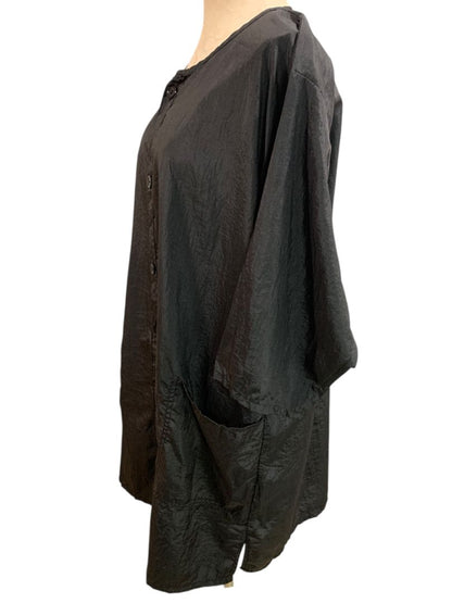 One Size Andre Hair Styling Smocck for Clients Button Up Black Style 9204