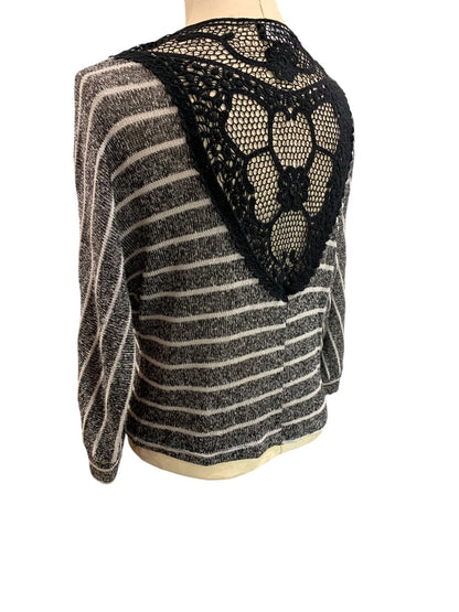 Medium Petite Spencer & Olivia Womens Gray Crochet Detail Sheer Lightweight Sweater