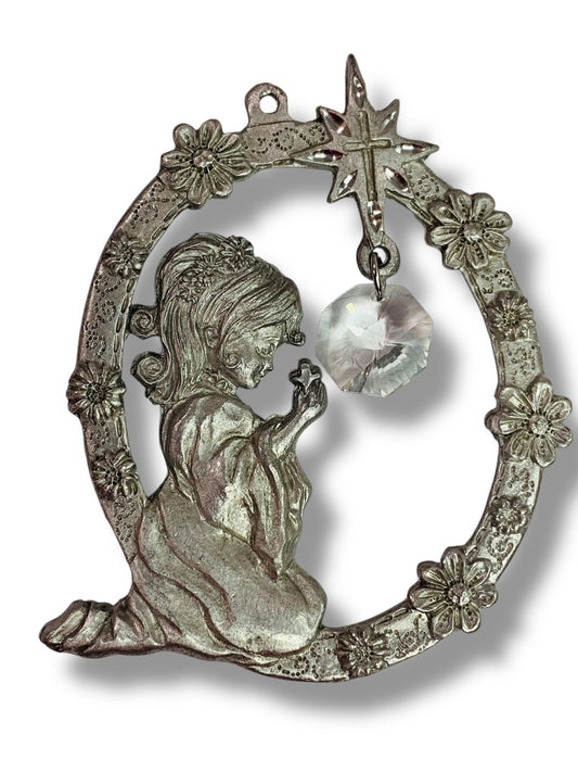Spoontiques Pewter Ornament Suncatcher Prism Girl Praying #2384 3 Inch