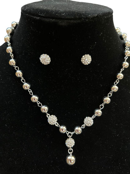 Silvertone Jewelry Set Pierced Earring Necklace Charter Club Sparkles
