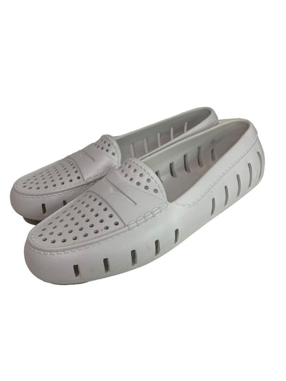 Size 11 Floafers Womens Country Club Drive 2.0 Loafer Bright White Gray Arch Support