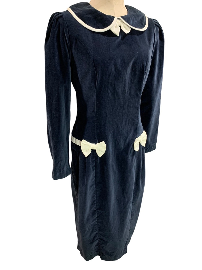 Medium Vintage 1960s Velvet Dress Navy Blue Ivory Box Trim