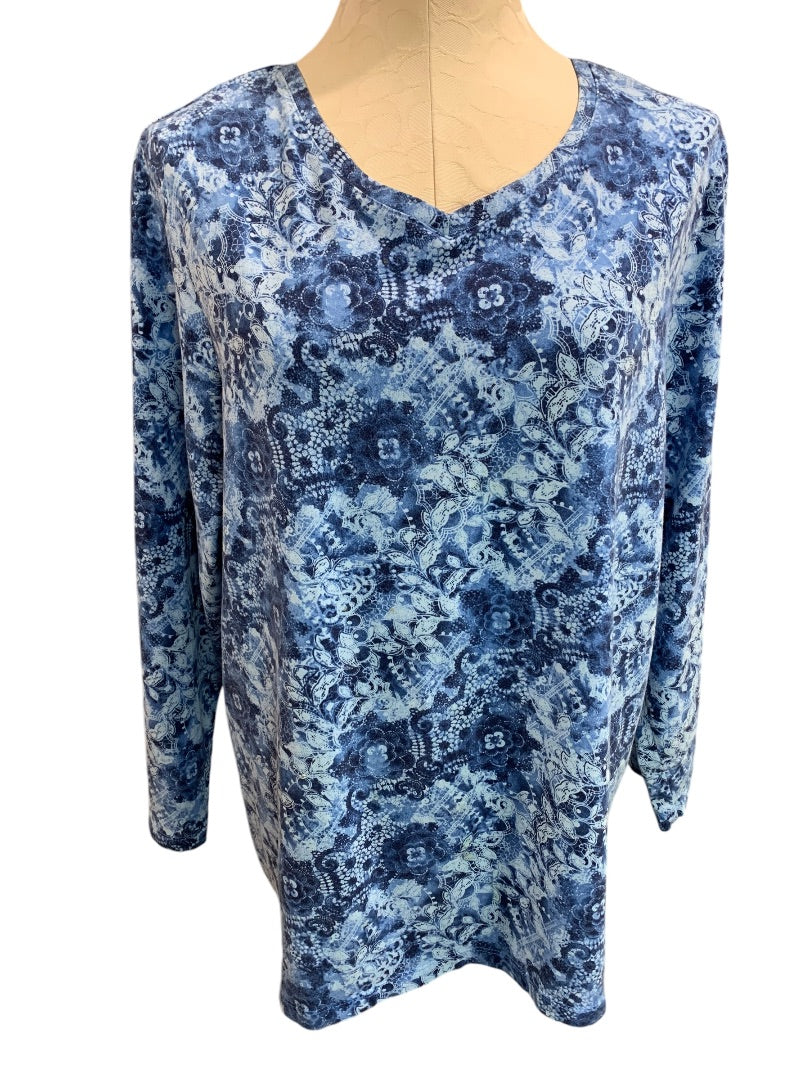 0X (14/16W) Liz & Me For Katherines Blue Pattern V-Neck