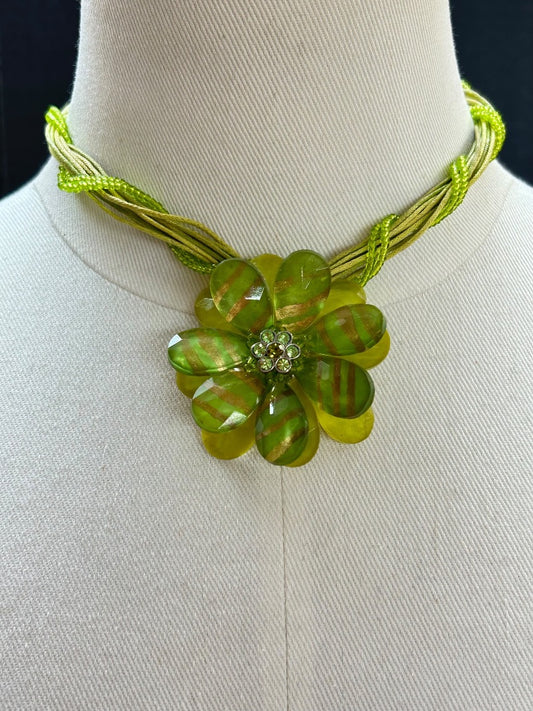 Green Acrylic Floral Pendant Necklace Twist Cord Seed Bead 14-17.5 Inch