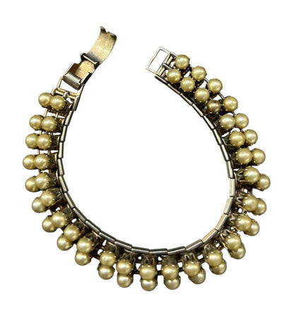 Vintage Faux Pearl Silvertone Bracelet Foldover Clasp 7 Inch
