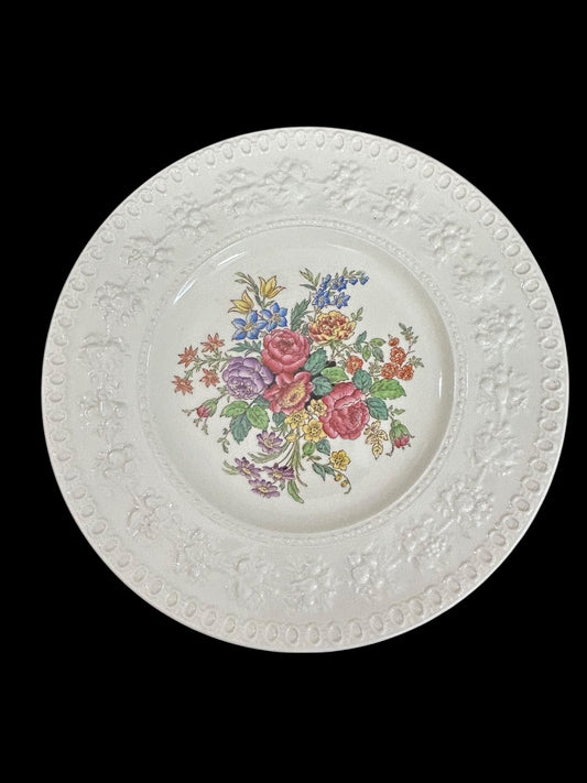 1940s Wellesley Wedgwood Ullswater China 10.75" Dinner Plate