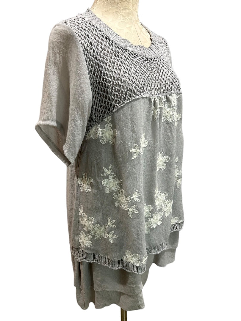 XL Simply Couture Womens Gray Peasant Style Pullover Shirt Flowy Embroidered