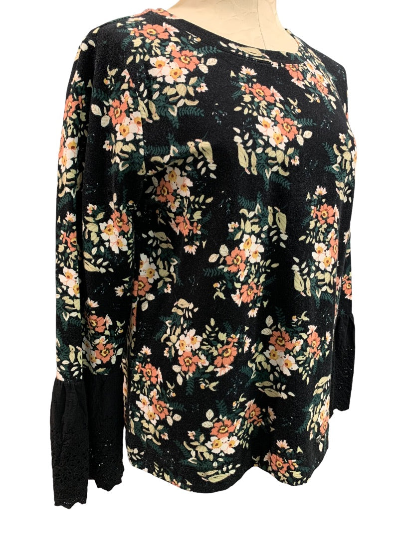 Medium Bobeau Womens Pullover Floral Shirt Eyelet Trim Sleeves