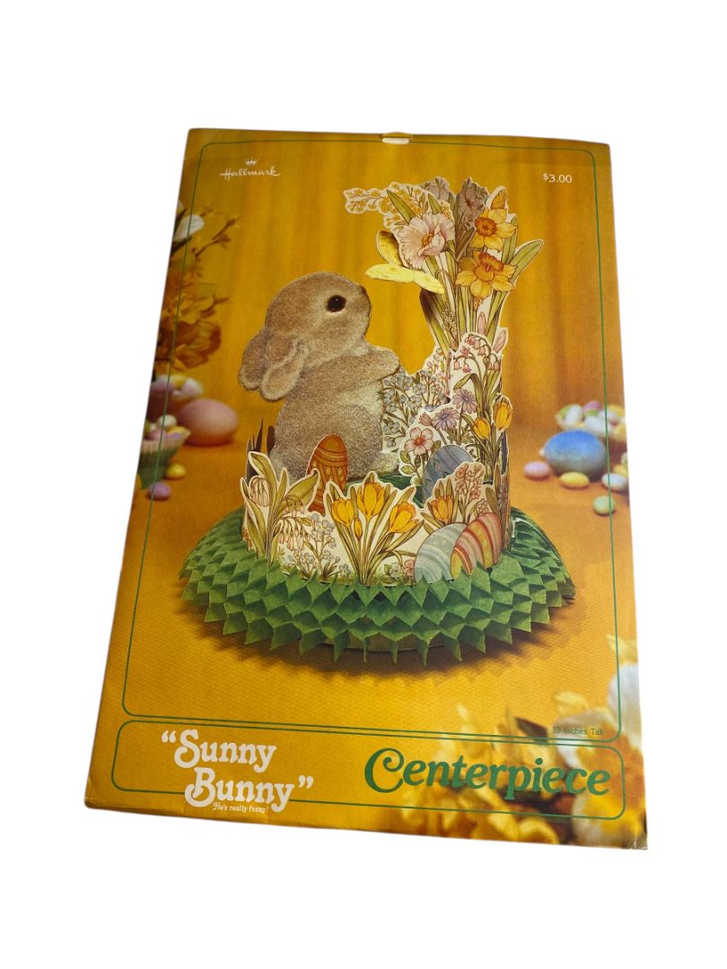 Vintage Hallmark Sunny Bunny Honeycomb Centerpiece 13" 300ECP4-2