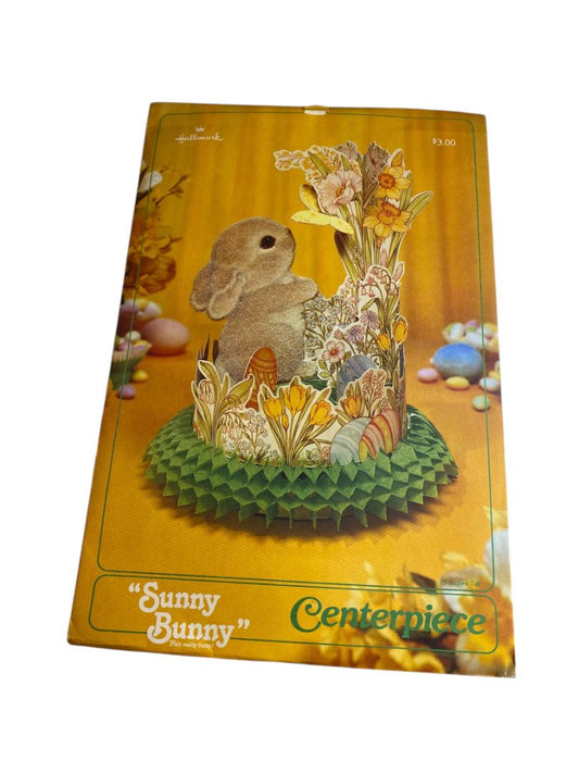 Vintage Hallmark Sunny Bunny Honeycomb Centerpiece 13" 300ECP4-2