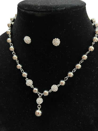 Silvertone Jewelry Set Pierced Earring Necklace Charter Club Sparkles