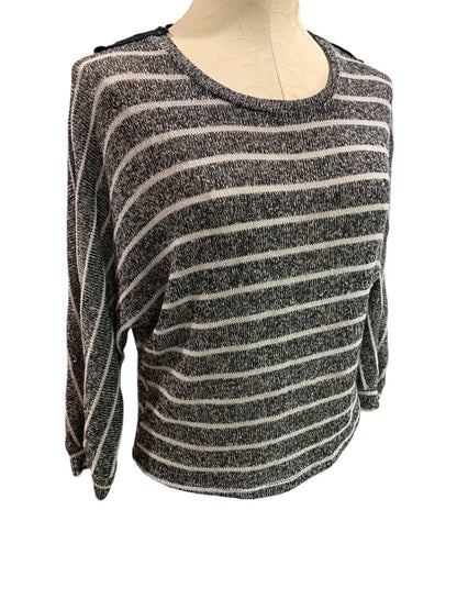 Medium Petite Spencer & Olivia Womens Gray Crochet Detail Sheer Lightweight Sweater