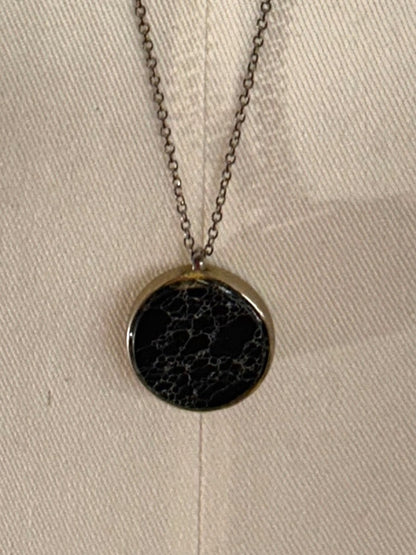 Silvertone Faux Marble Pendant Necklace 32-35 Inch Reversible Black White