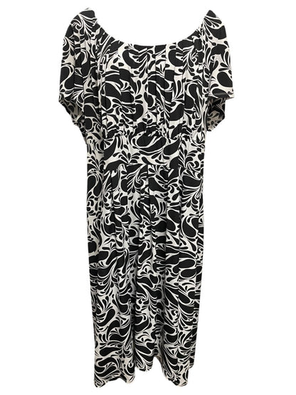 28W Merona Shore Sleeve Top Lined Long Dress Black & White
